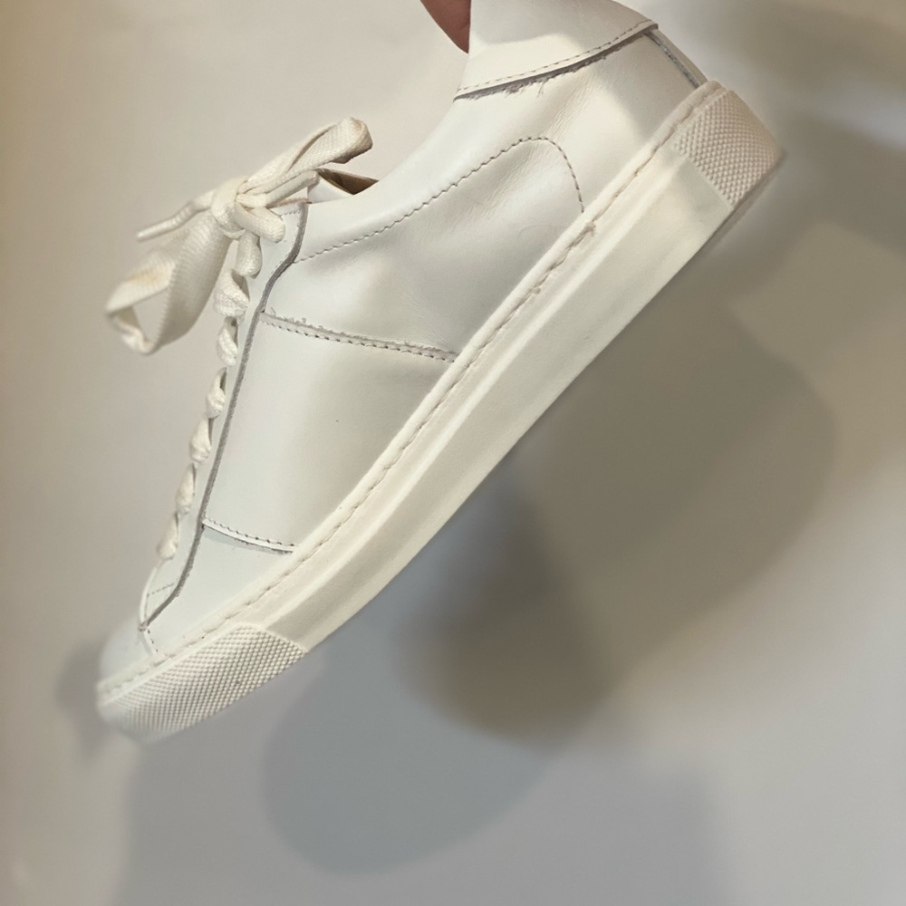 WHITE SNEAKERS MADE IN ITALY